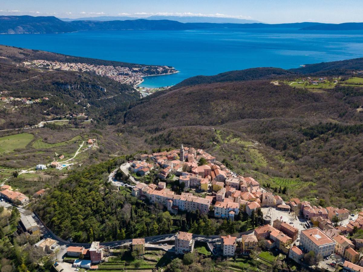 Villa Vlastelini By Interhome Krapan Εξωτερικό φωτογραφία