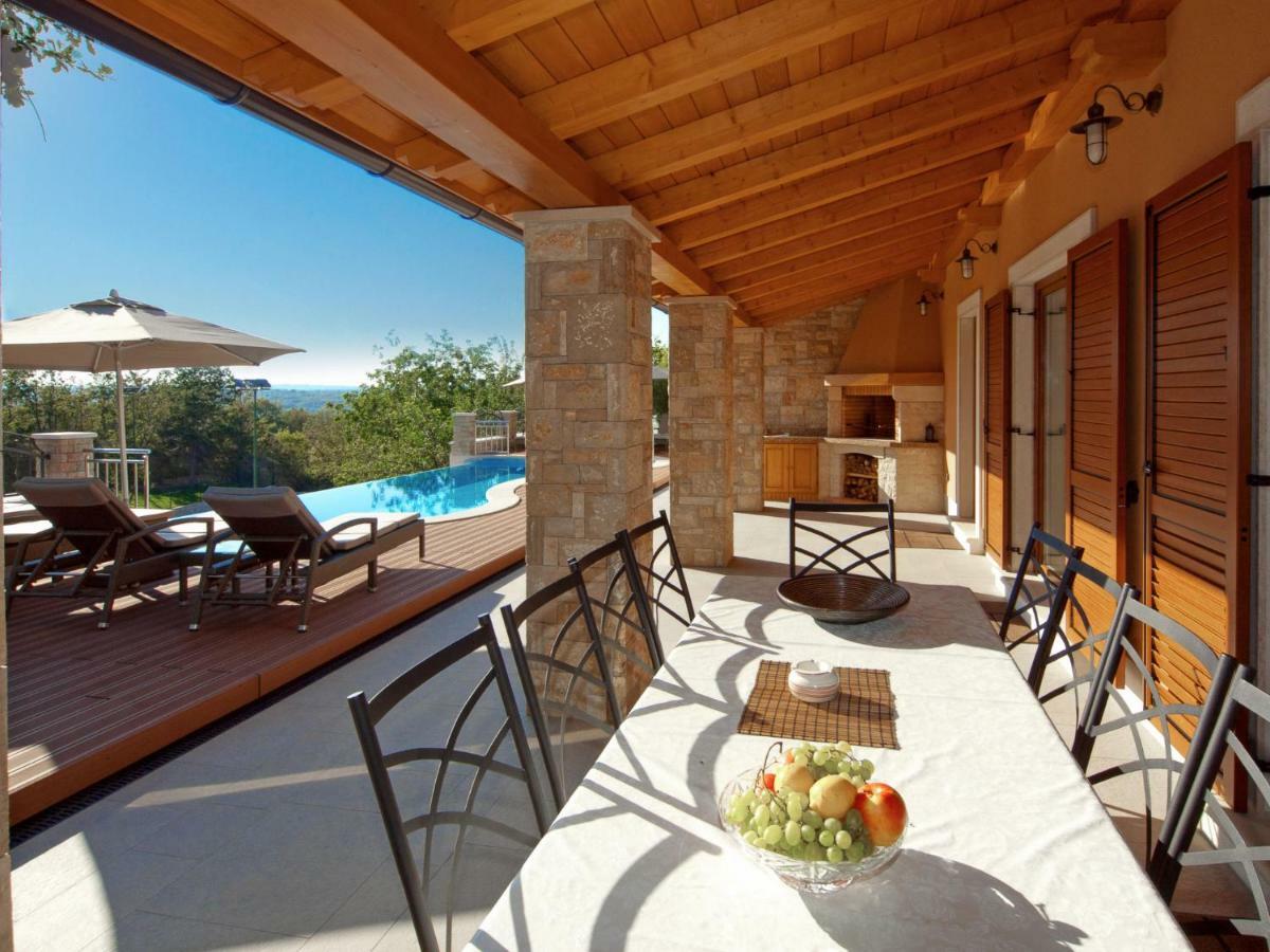 Villa Vlastelini By Interhome Krapan Εξωτερικό φωτογραφία